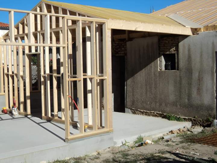 Nous créons des charpentes solides et durables.