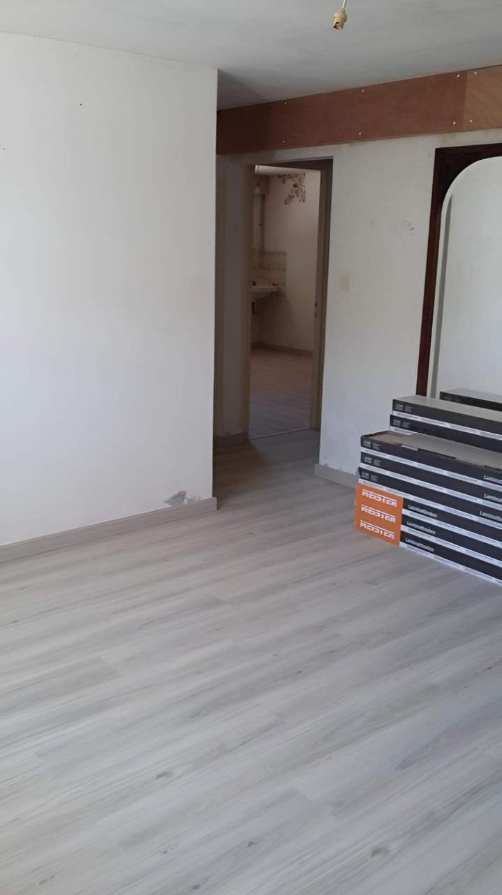 Parquet stratifié La Roche-sur-Yon