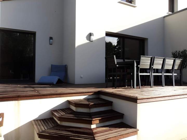 Nous aménageons des espaces de détente extérieurs.